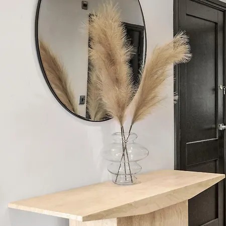 Villa 7 Bed Coastal - Private Heated Pool, Sauna, Parking *