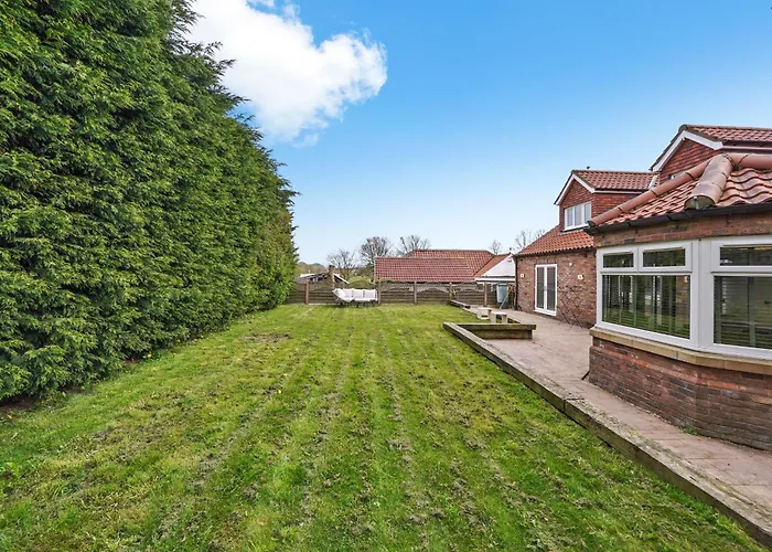 Lux - Indoor Heated Pool, Sauna * Filey