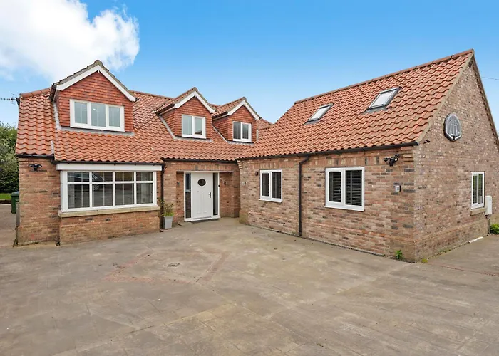Lux - Indoor Heated Pool, Sauna