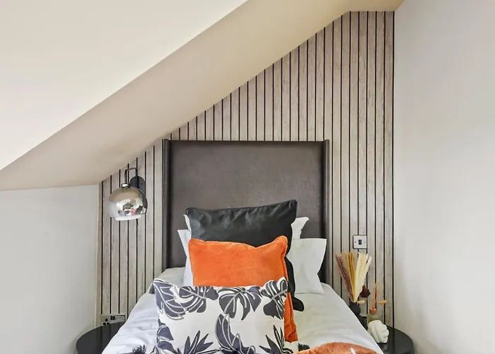 Lux - Indoor Heated Pool, Sauna Villa *