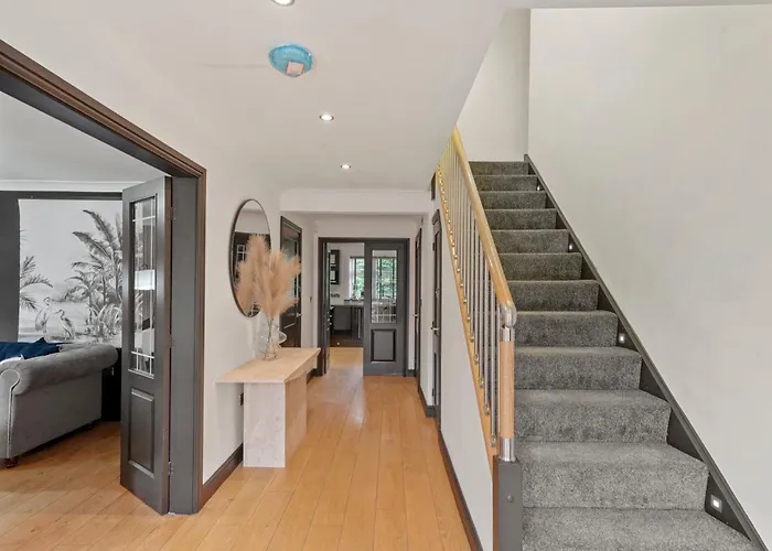 Villa Lux - Indoor Heated Pool, Sauna *