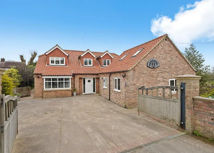 Lux - Indoor Heated Pool, Sauna Villa