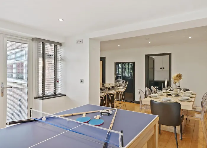 Lux - Indoor Heated Pool, Sauna *