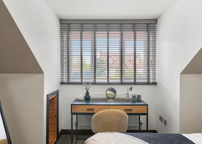 Lux - Indoor Heated Pool, Sauna