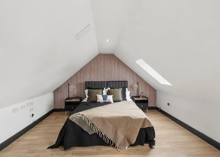 Lux - Indoor Heated Pool, Sauna Villa *