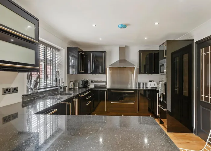 Lux - Indoor Heated Pool, Sauna * Filey