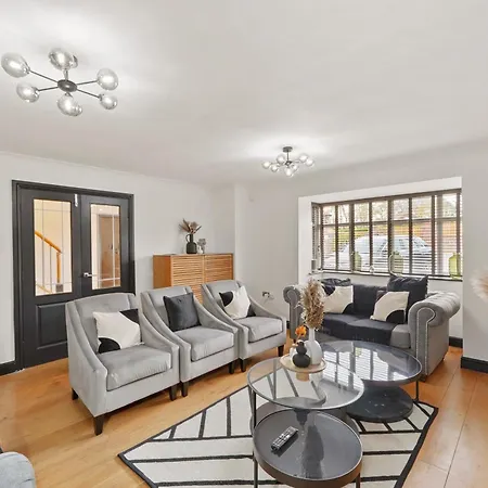 Villa Lux - Indoor Heated Pool, Sauna