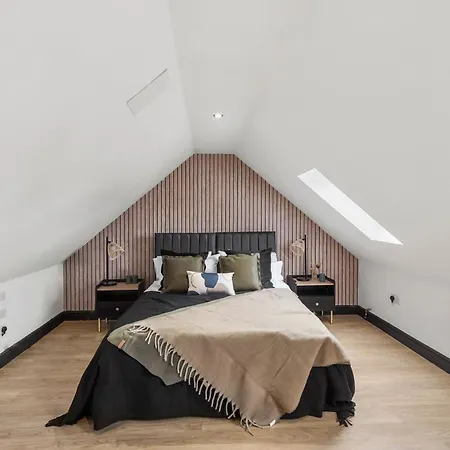 Lux - Indoor Heated Pool, Sauna Villa *