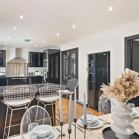 Lux - Indoor Heated Pool, Sauna Villa Filey