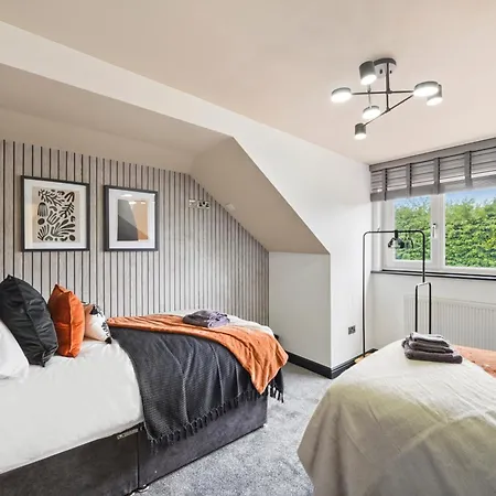 Lux - Indoor Heated Pool, Sauna Villa *