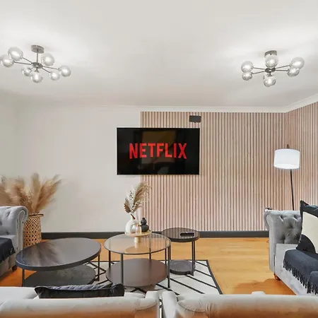 Lux - Indoor Heated Pool, Sauna * Filey